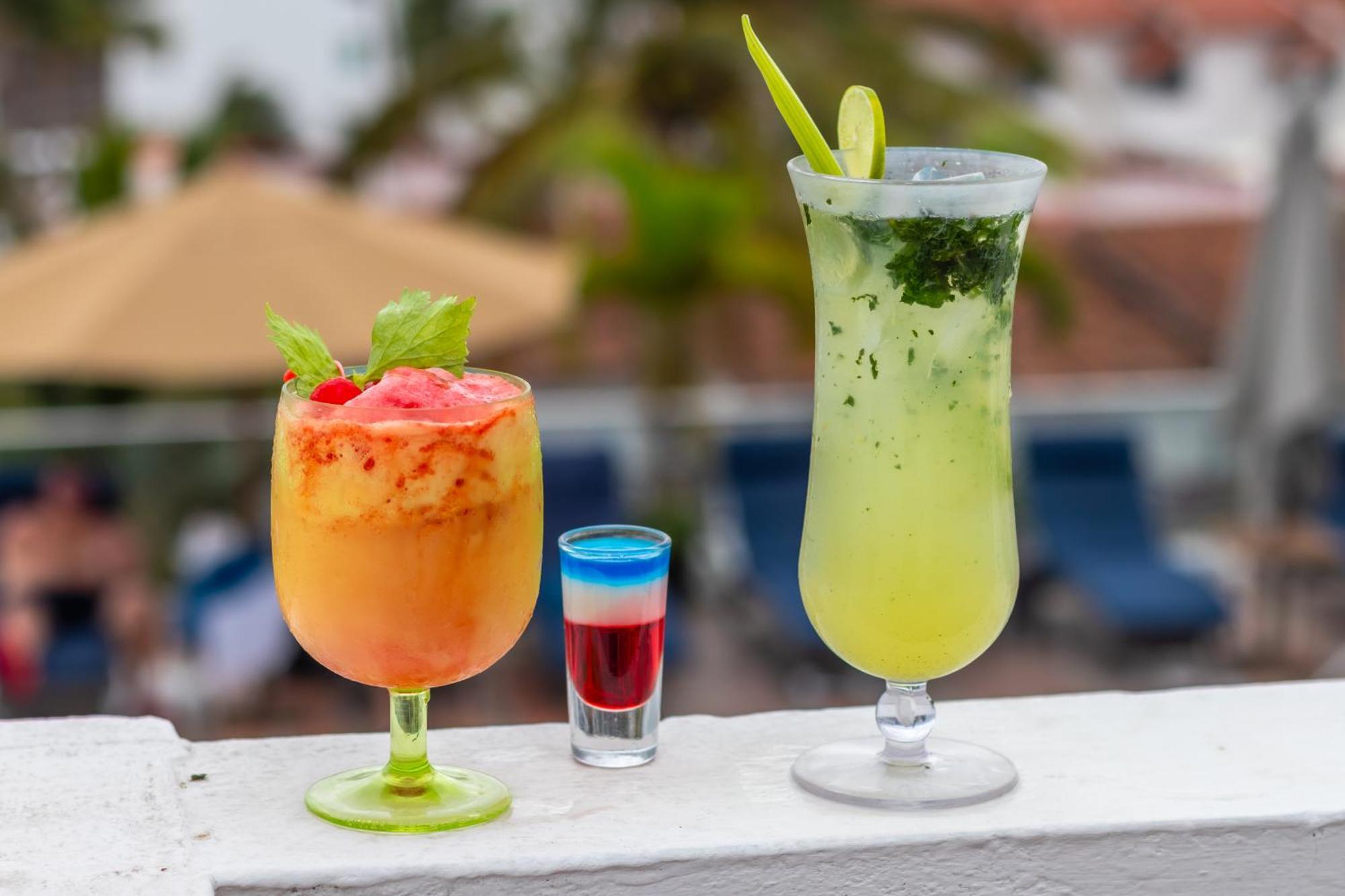 The Paramar Beachfront Boutique Hotel With Breakfast Included - Downtown Malecon Puerto Vallarta Ngoại thất bức ảnh