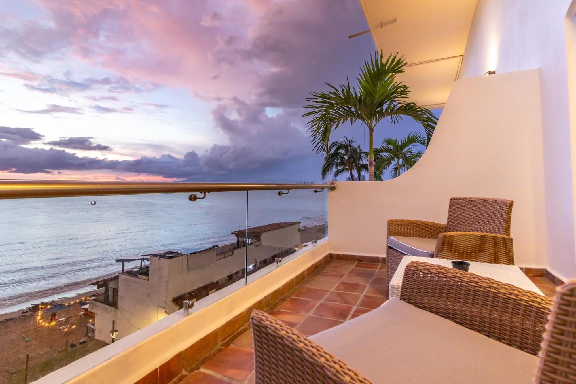 The Paramar Beachfront Boutique Hotel With Breakfast Included - Downtown Malecon Puerto Vallarta Ngoại thất bức ảnh