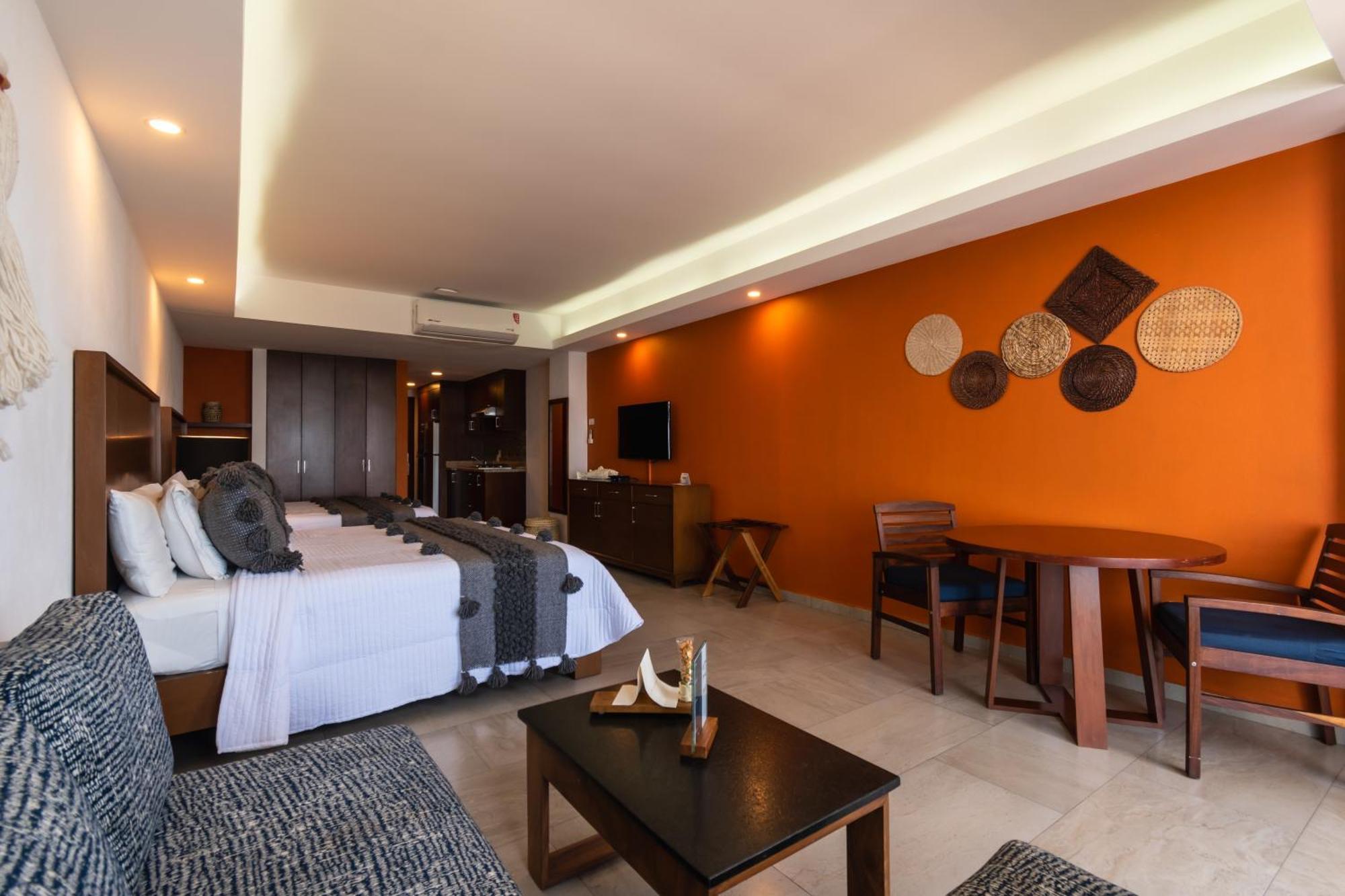The Paramar Beachfront Boutique Hotel With Breakfast Included - Downtown Malecon Puerto Vallarta Ngoại thất bức ảnh