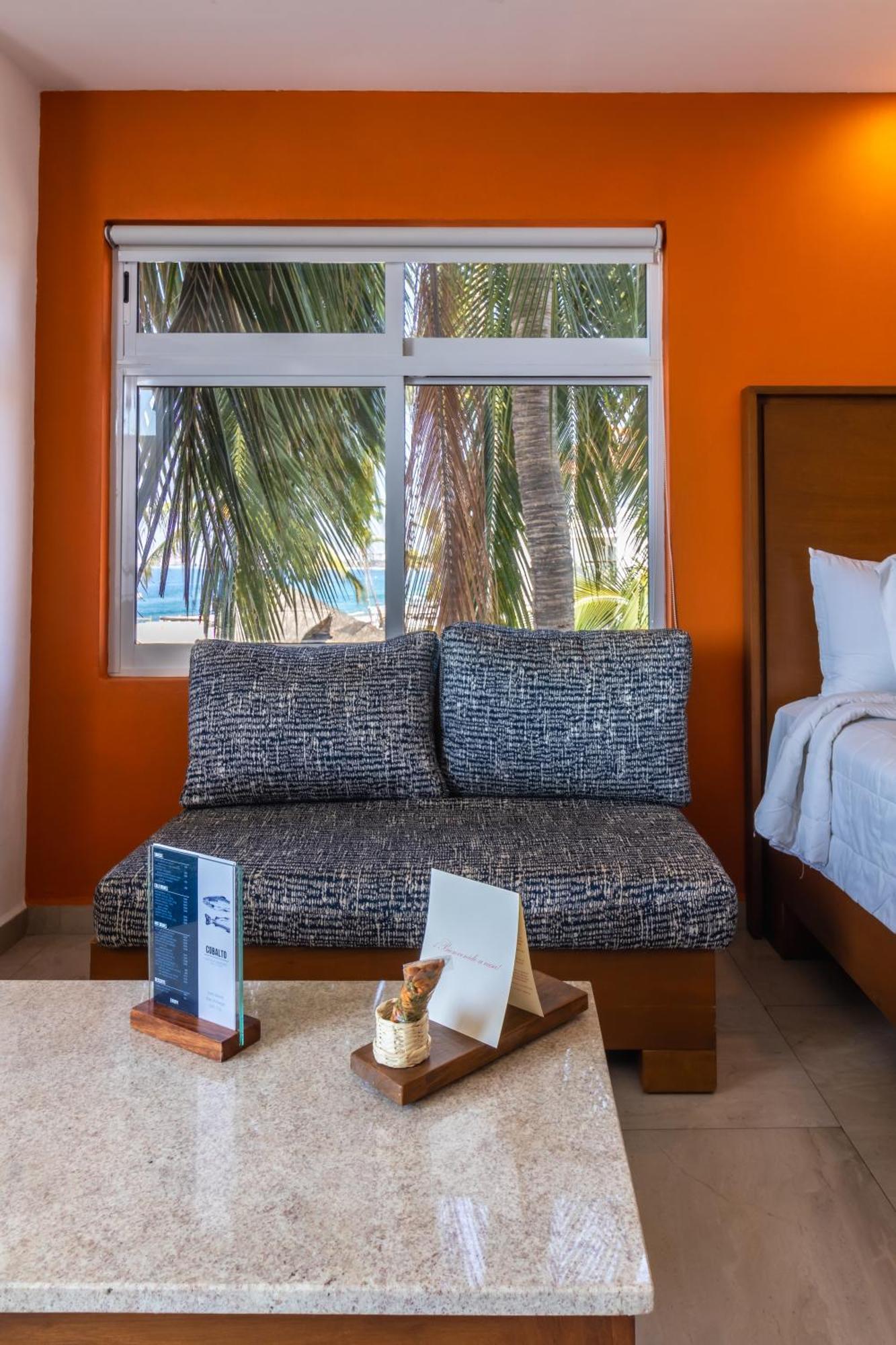 The Paramar Beachfront Boutique Hotel With Breakfast Included - Downtown Malecon Puerto Vallarta Ngoại thất bức ảnh