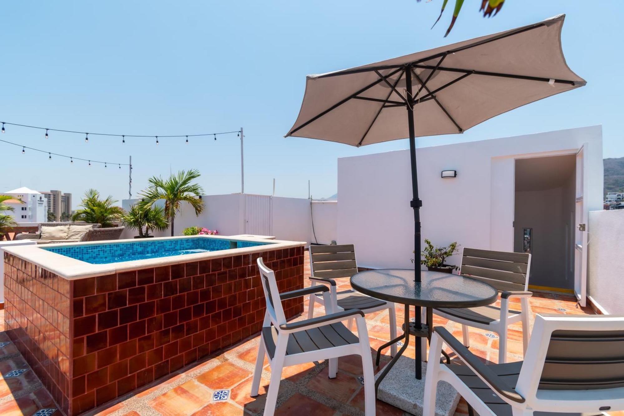The Paramar Beachfront Boutique Hotel With Breakfast Included - Downtown Malecon Puerto Vallarta Ngoại thất bức ảnh