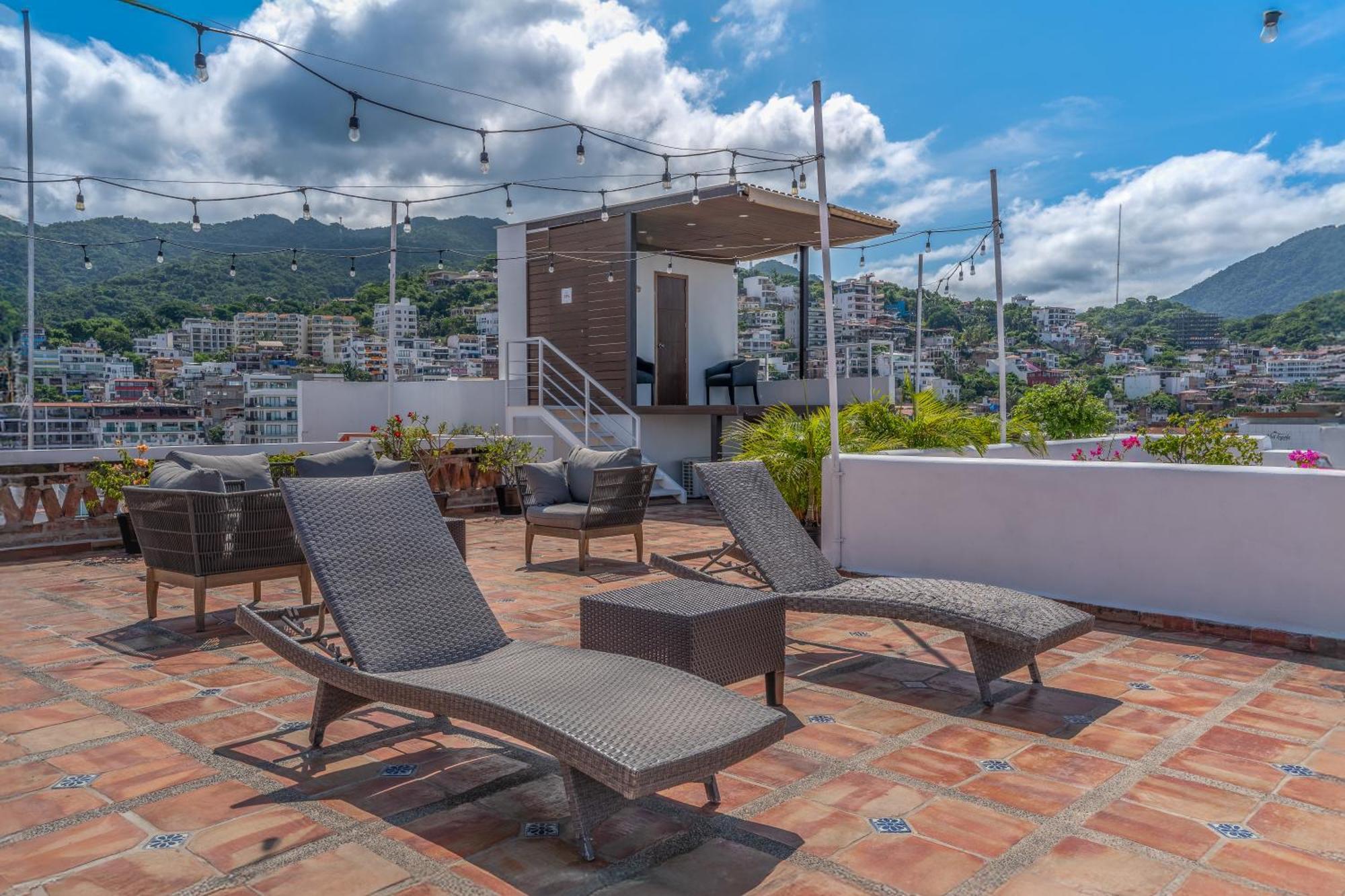 The Paramar Beachfront Boutique Hotel With Breakfast Included - Downtown Malecon Puerto Vallarta Ngoại thất bức ảnh
